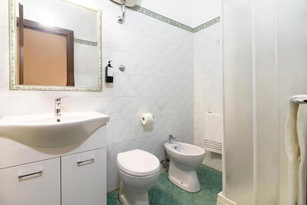 Hotel Domus Рим Италия